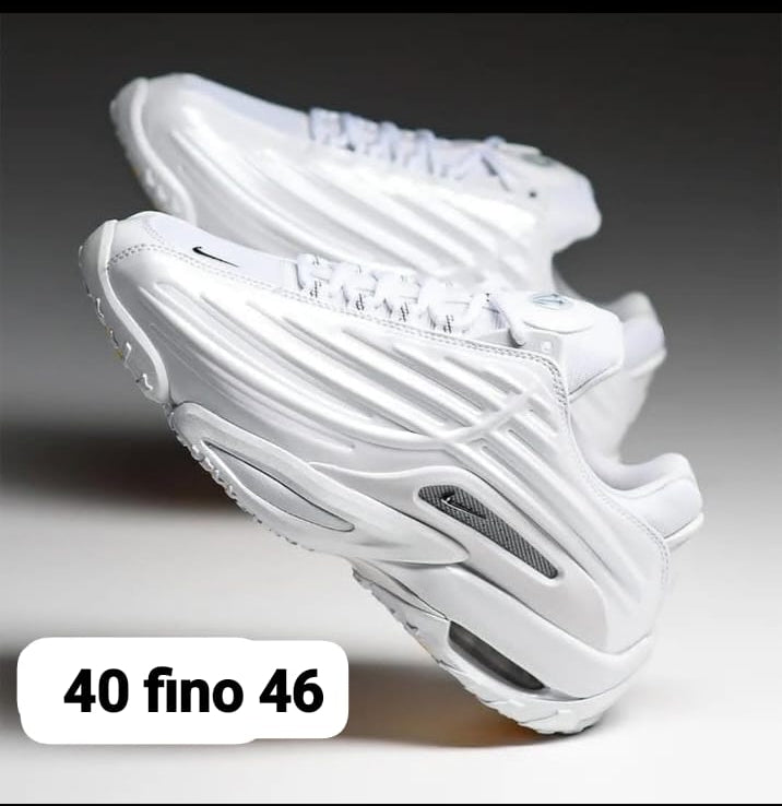 NIKE NOCTA