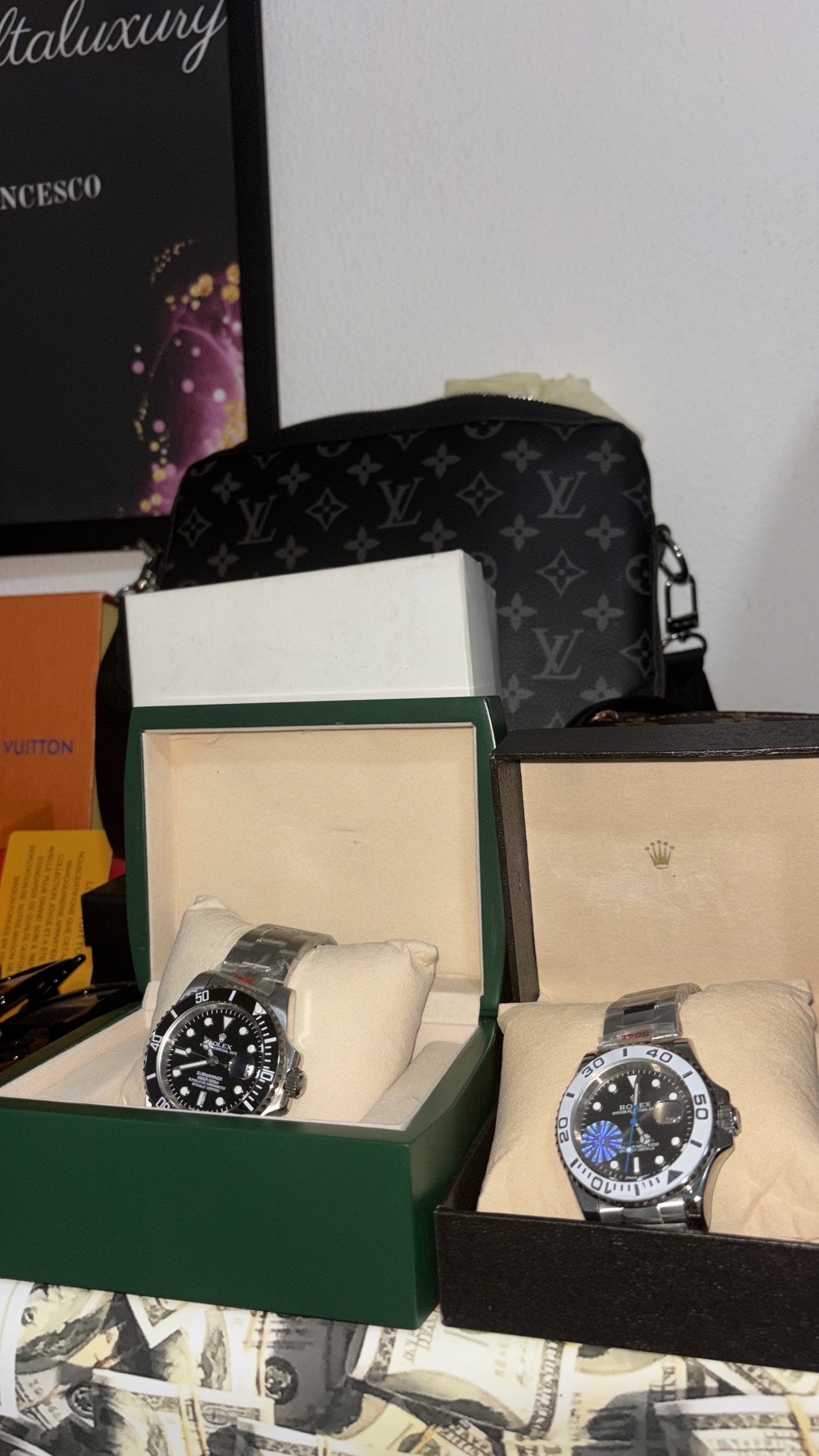 "PREMIUM" SURPRISE BOX