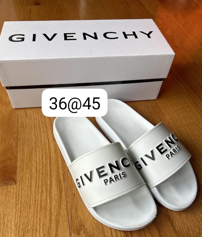 Ciabatte GIVENCHY
