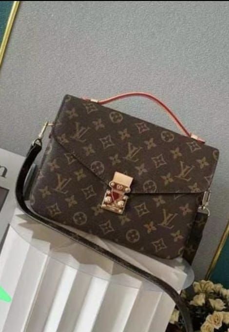Borsa LOUIS VUITTON