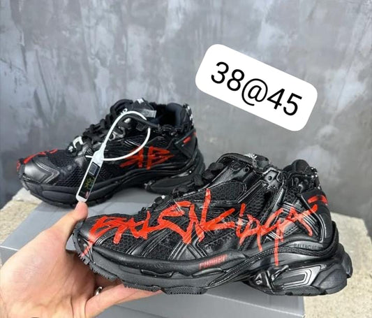 BALENCIAGA "RUNNER" BLACK