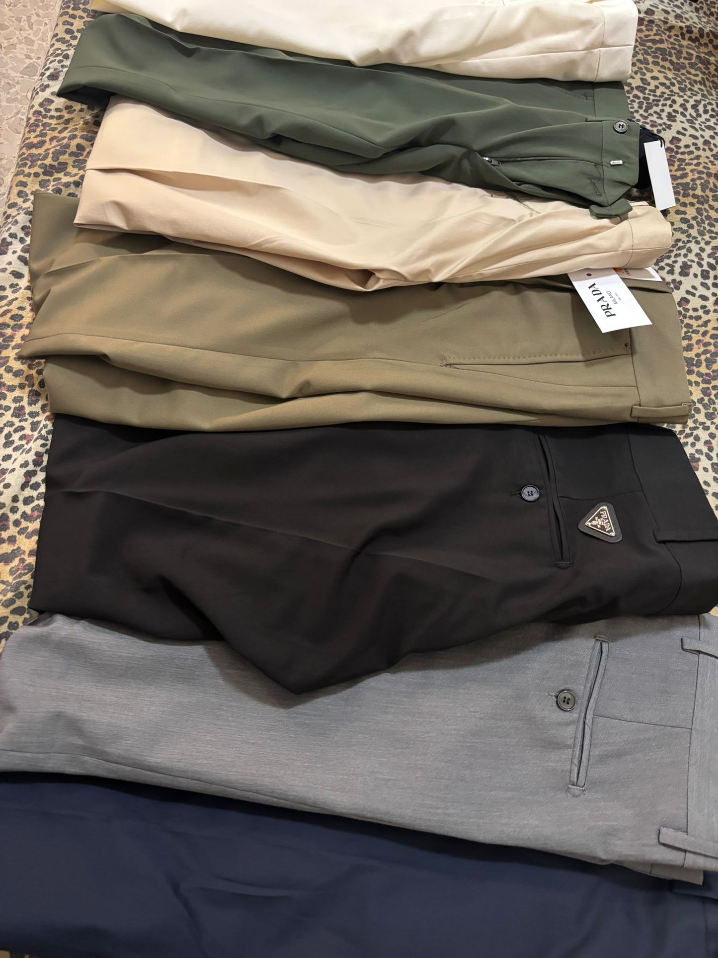PANTALONE PRADA