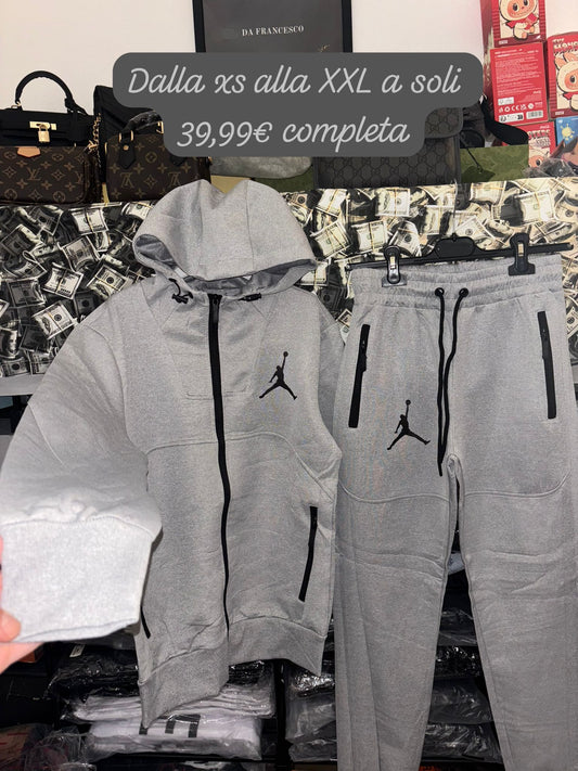 TUTA COMPLETA JORDAN
