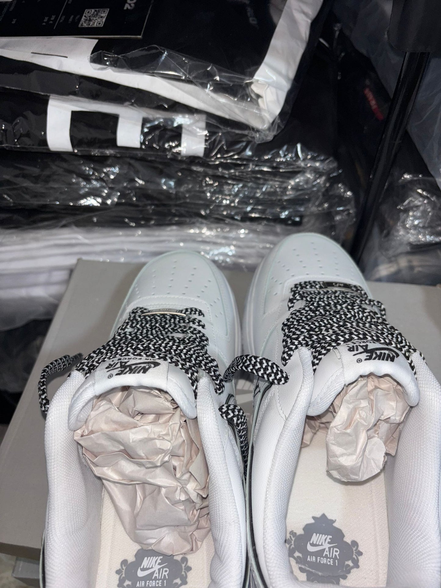 NIKE AIR FORCE X LOUIS VUITTON