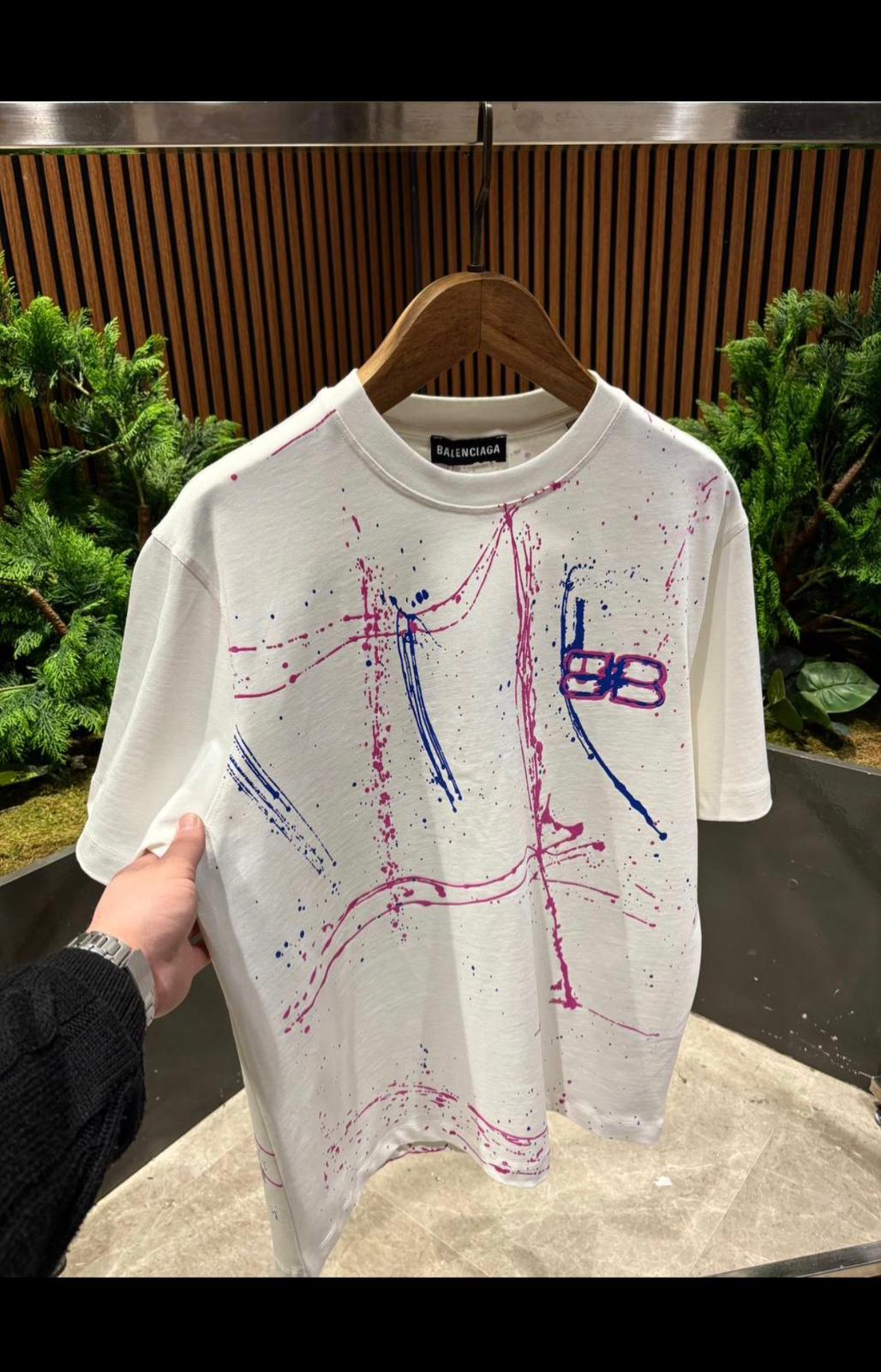 TSHIRT BALENCIAGA