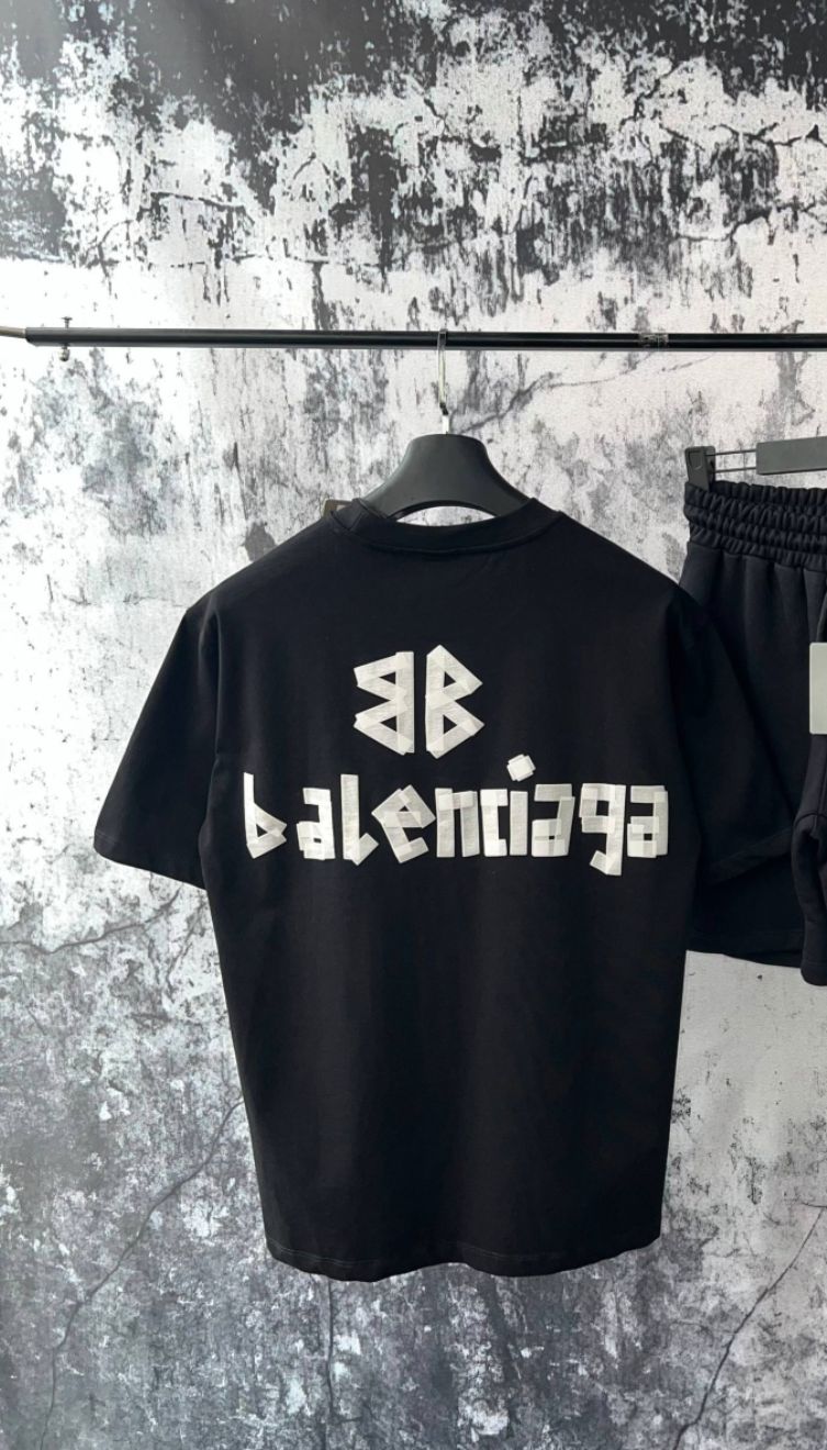 TSHIRT BALENCIAGA